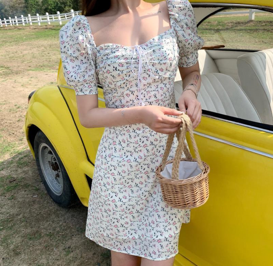 Robe mi-longue à fleurs